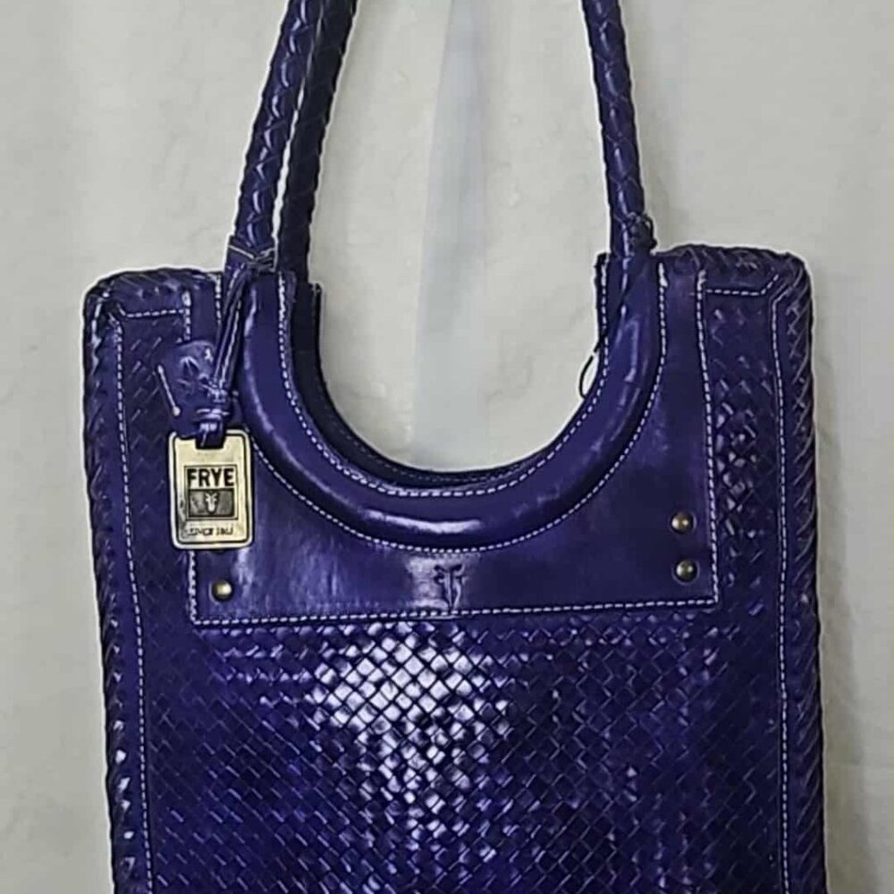 Vintage XXL Frye Skull Handbag - Picture 15 of 15